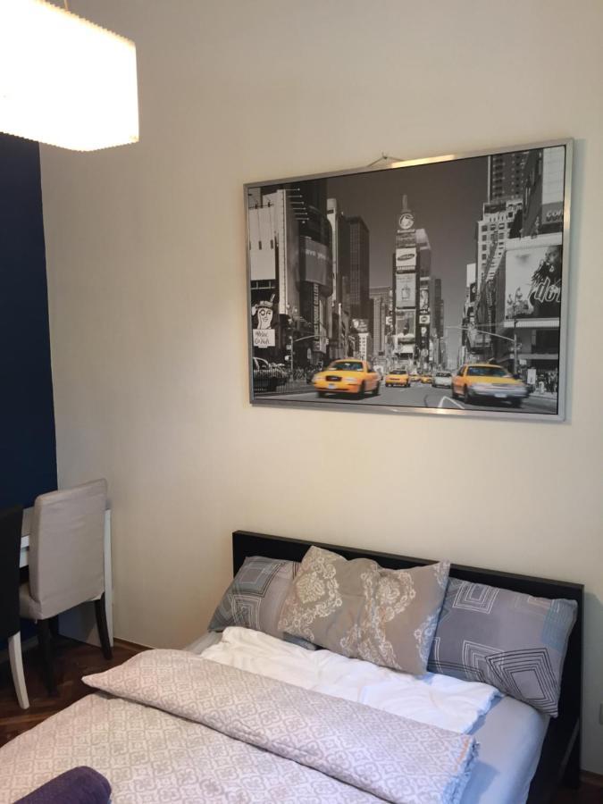 Mrowka Appartement Krakau Buitenkant foto